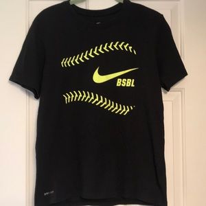 Nike dri fit baseball t shirt medium